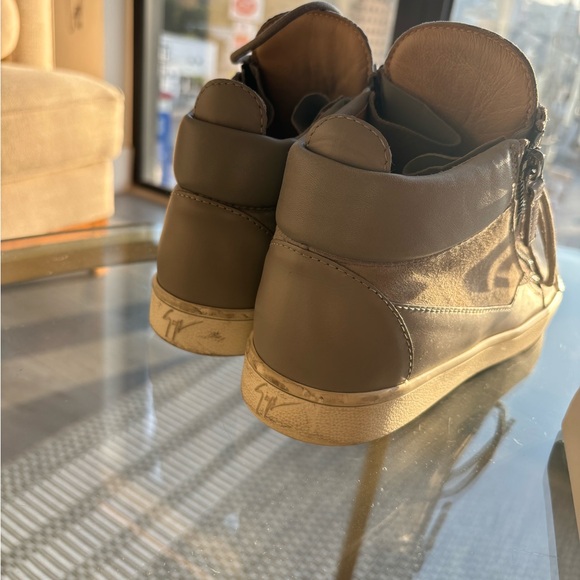 Giuseppe Zanotti Gray Sneakers - Picture 4 of 6